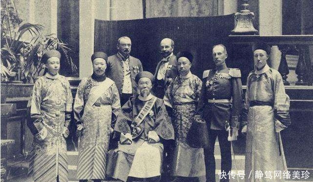 历史|晚清军政重臣李鸿章,该如何正确评价他?