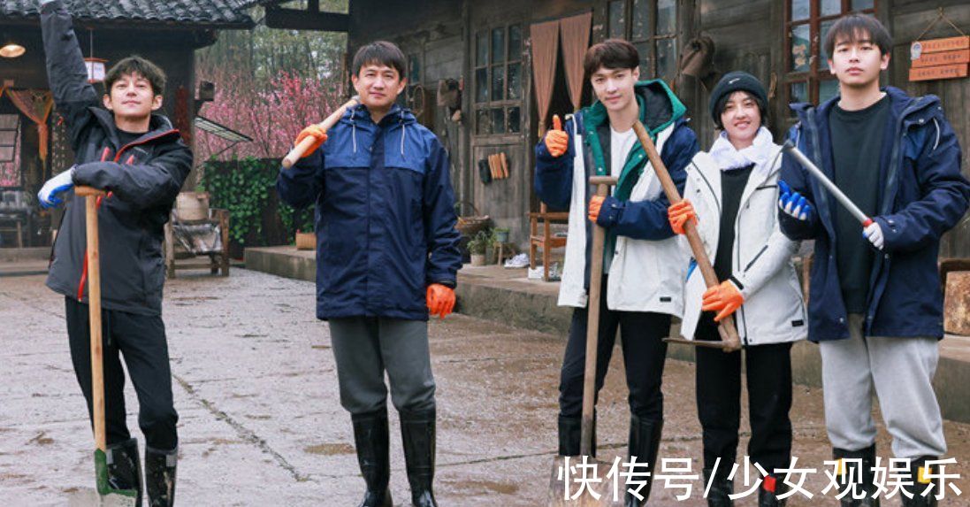 芒果台官宣《向往6》,黄磊梦想将实现,原班人马阵容少了一个人