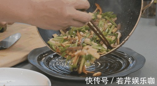 詹姆士|这菜太省心了!随手一炒超级下饭,盘它