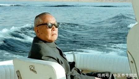 称为|他被主席称为“不下马将军”,战功赫赫却没有军衔,后成国家主席