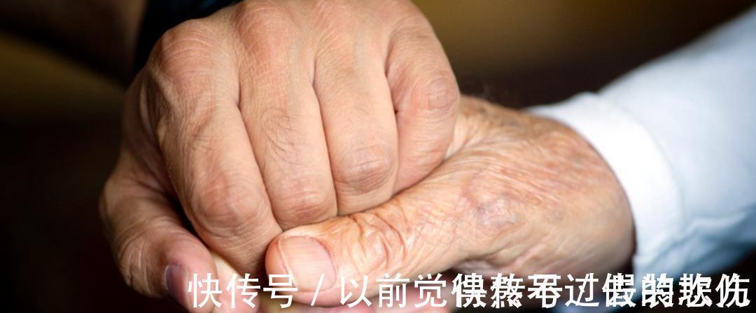 胆固醇|老年痴呆提前几十年就有征兆!这个指标异常可增加60%痴呆风险