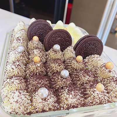 简易版的奥利奥提拉米苏蛋糕，方法简单，味道不简单哦