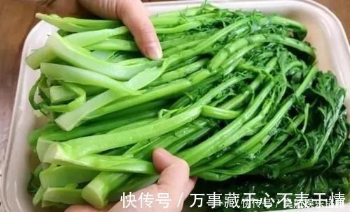 酸菜|腌酸菜不要放盐了,教你新吃法,无任何添加,7天变酸放一年不坏