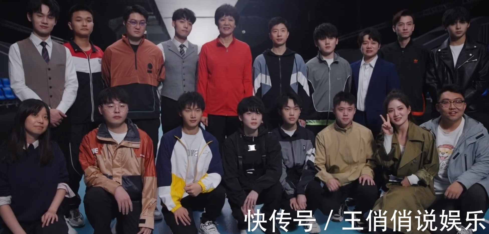 郎平|破次元壁!郎平与马龙罕见合影,80后乒坛之神秒变“小奶龙”