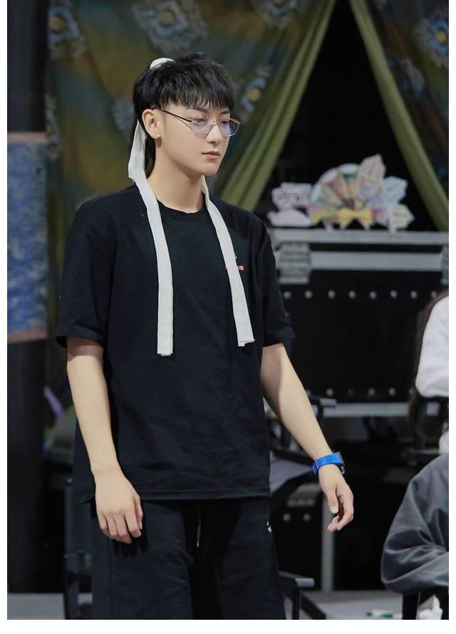 张纪中|黄子韬《萌探探探案》演技大爆发 细腻哭戏打动人心