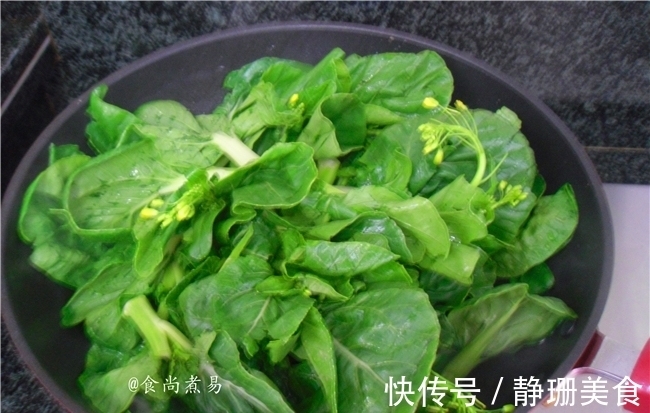 菜心|秋天，牛肉换个吃法，又鲜又嫩，荤素搭配，比吃火锅过瘾