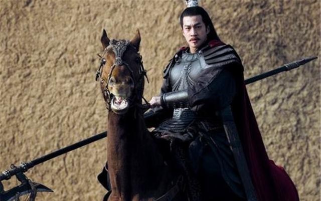 古人讲“英雄脚臭、好汉屁多”,此话怎讲?古人想告诉我们什么?