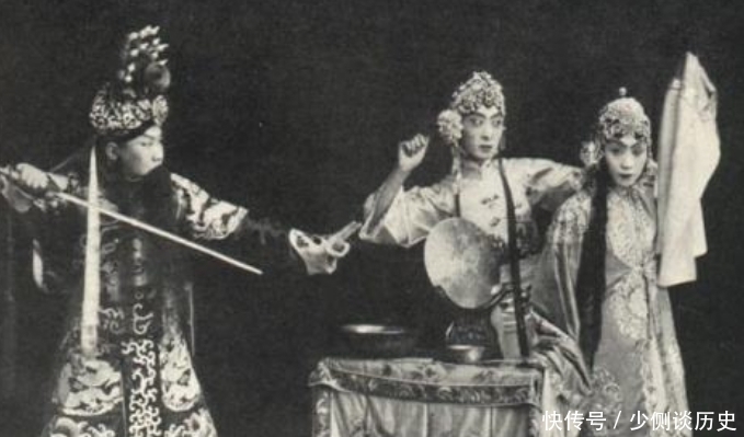 为娶心上人,京剧名家费尽心思,结果新娘在婚礼上被调包