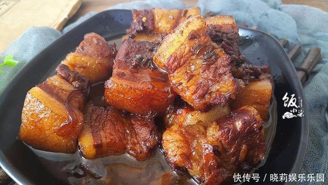 它是“天然染色剂”,卤肉的时候加2颗,颜色就特别鲜亮诱人