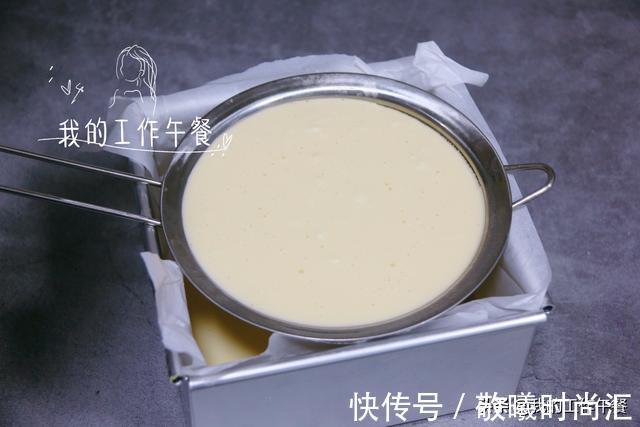 烤箱|我家这样做蛋糕，无需面粉无需打发，嫩滑的口感，比海绵蛋糕好吃
