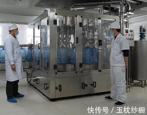 身体|不喝桶装水,只喝自来水,身体会怎么样?答案可能和你想的不一样