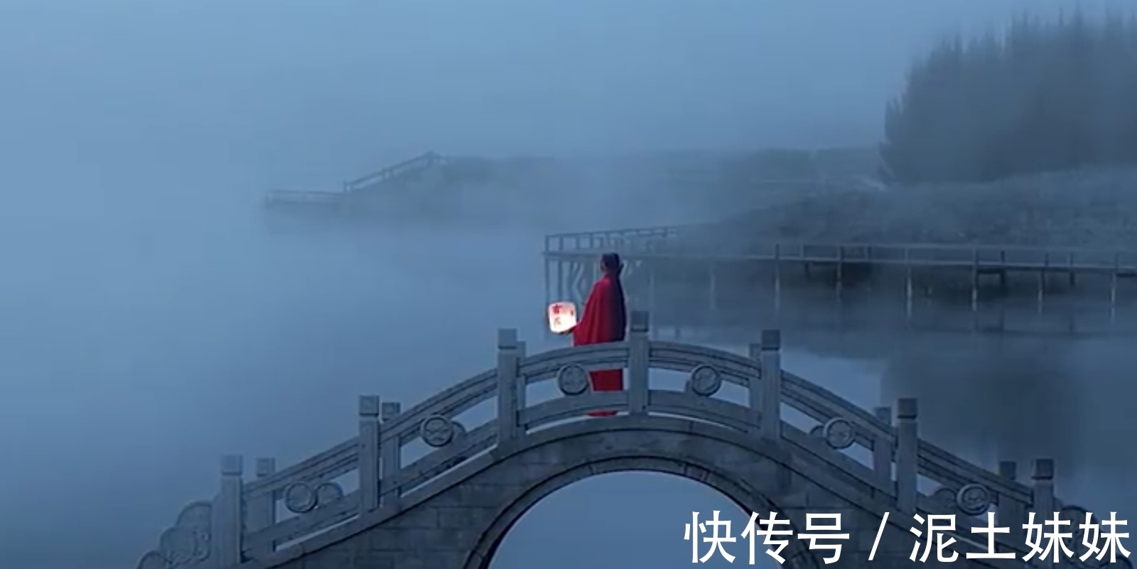 游春!苏轼《行香子》:看似处处写景,实则曲笔写情,思念妻小跃然纸上