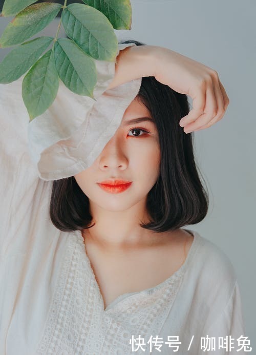 差别|和美颜中的自己最大的差别就是皮肤白了,整个人都不一样了