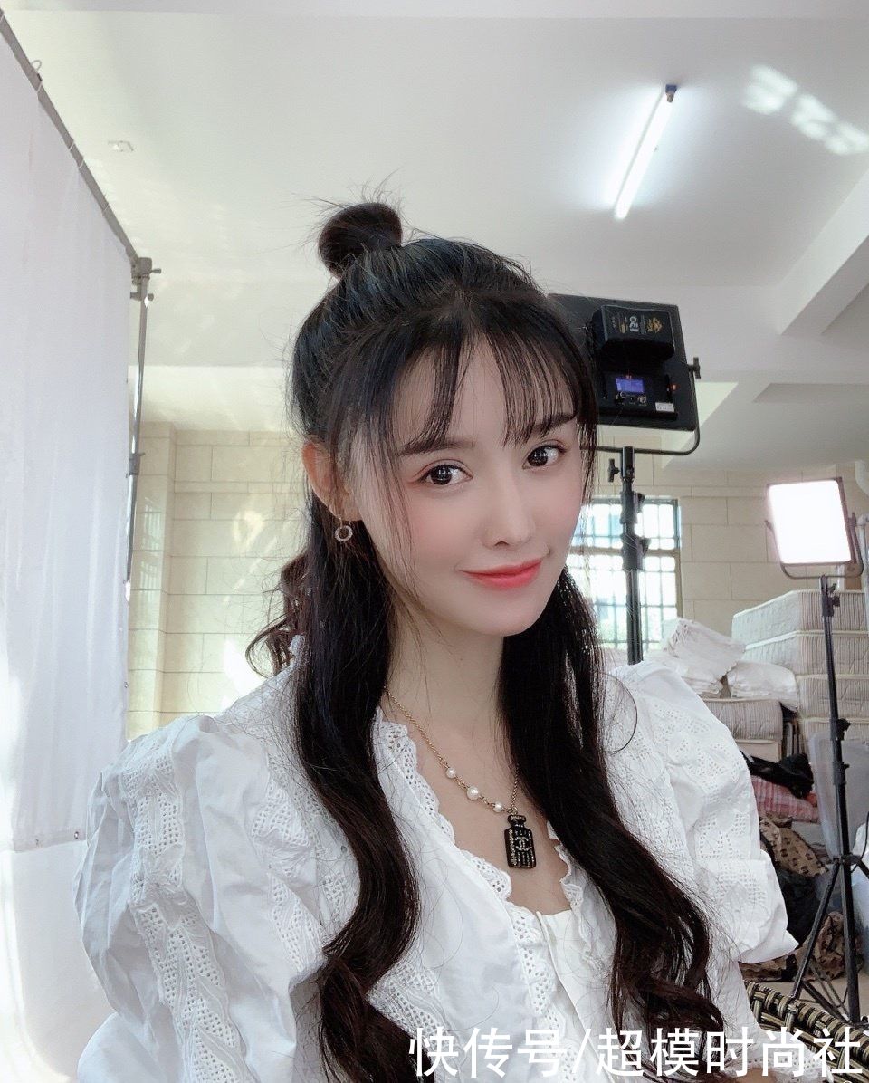 演员高溜整容鼻尖坏死！本是清纯风长发美女，成网红脸没了辨识度