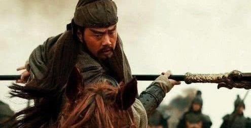 关羽|“刀祖”蔡阳大战巅峰时期的关羽,结果如何?