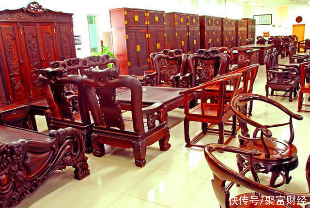 厂商|从“一木难求”价比黄金，到6成厂商没钱赚？红木家具还有人买吗