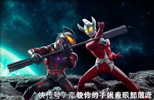 恶魔|奥特曼继贝利亚魔剑后,将近3000的贝利亚牙刷亮相,材质是恶魔碎片