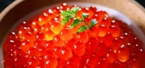  中年|女性过了40岁不想老，不妨多吃3种食物，补足气血、延缓衰老