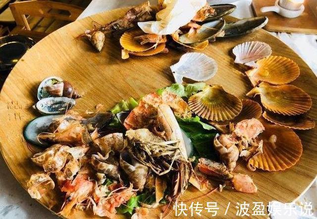小花|2种“废物”别丢了,水里“泡一泡”扔盆里,养花好,不用施肥!
