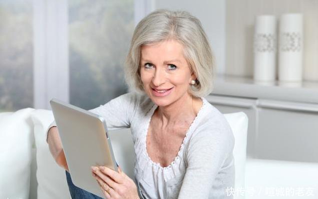 骨骼|50岁左右的女性，总感觉浑身疼痛，是怎么回事医生教你应对