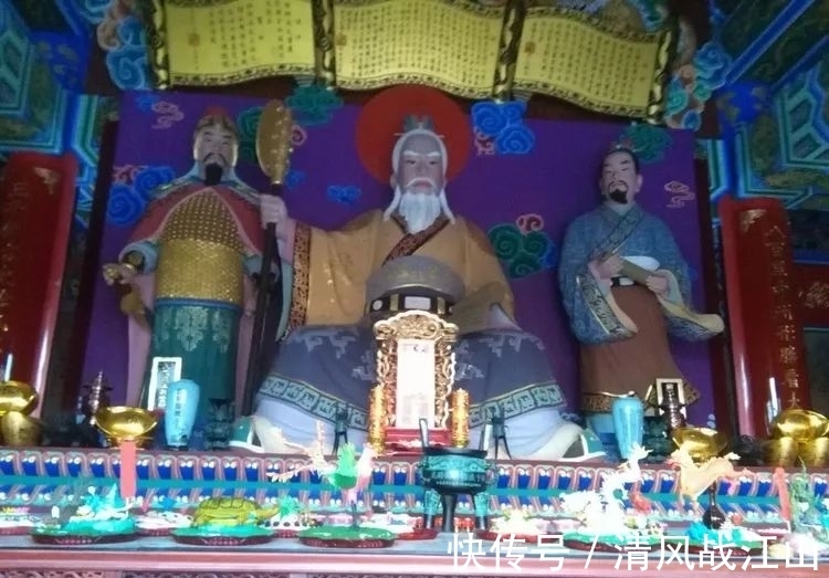 中国古人@越南武庙供奉18人,12人为中国古人,一切不言自明