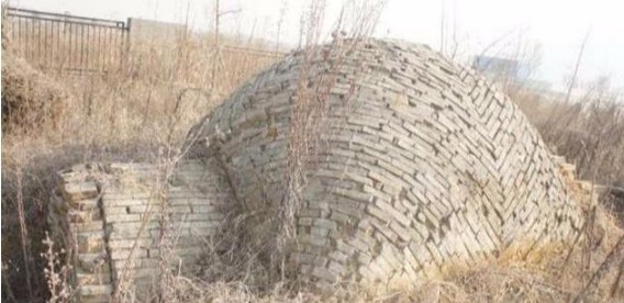 孙女|朱元璋孙女的棺材漂水中600年,考古队赶到下令:将整座山挖开