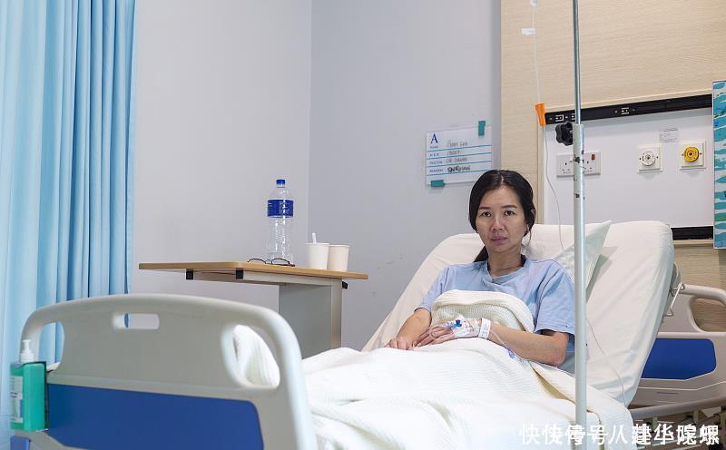 54岁大姐，糖尿病离世，医生告诫：患上糖尿病，远离5种食物