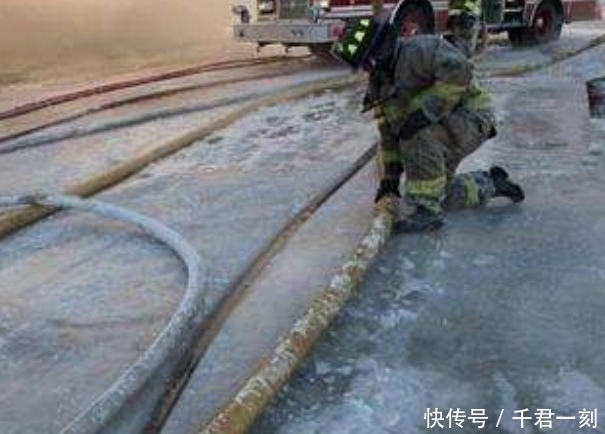 冬天水管里面结冰怎么办?教你3个快速解冻妙招,效果试过才知道