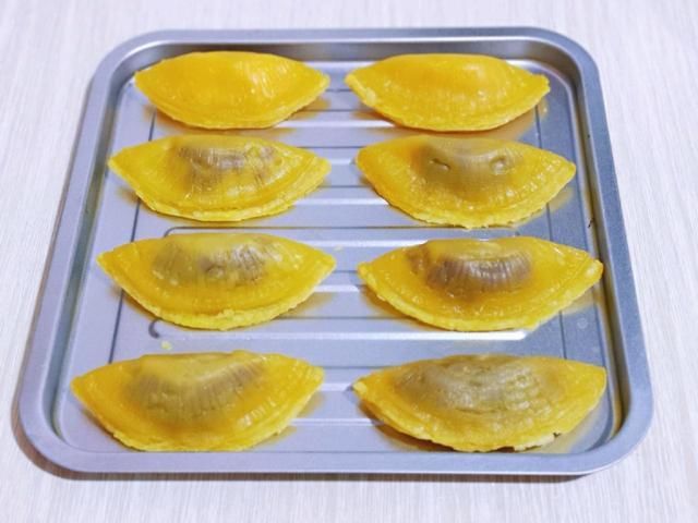 烤箱|用蛋挞皮做好吃的紫薯酥,简单好做的小甜品,孩子很喜欢吃