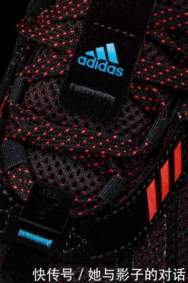 3d 鸳鸯撞色+裸眼3D!上脚这双鞋,谁都忍不住多看两眼