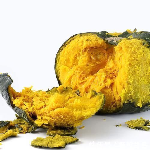 南瓜盅|想要刮油减脂,早餐不妨这么吃,既能补充能量,人也越吃越苗条