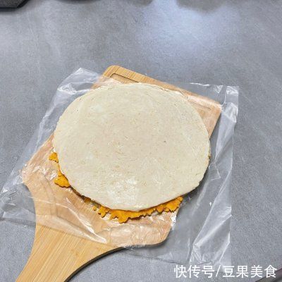 扭扭薯|儿童早餐 手抓饼制作 扭扭薯