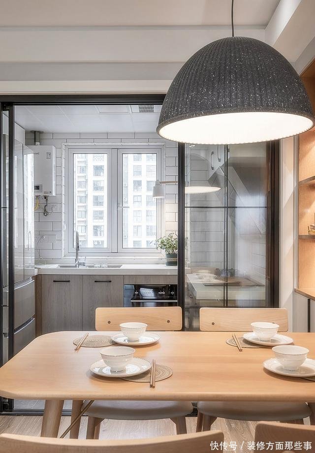 餐厅|98平北欧风设计,让空间充满自然惬意的气息,令人舒适又轻松