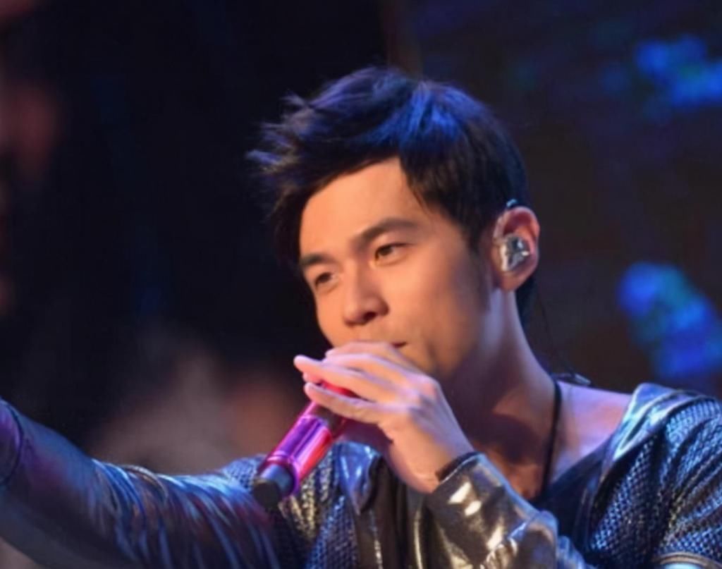  范丞丞|李权哲再度回锅参加选秀，NPC三人组带不动？不过导师阵容真强