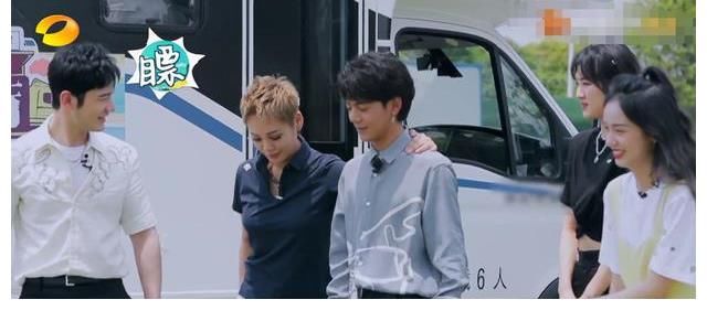 龚俊|《中餐厅5》被曝欺骗粉丝,用龚俊当海报宣传,首播镜头少得可怜