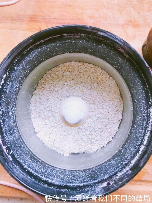 早餐饼|减肥最管用的水果,便宜又实惠,做成早餐饼,低脂不怕胖