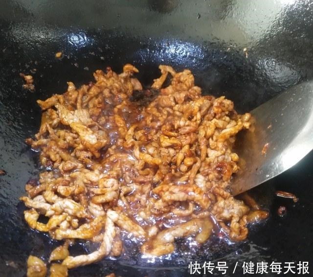 蒸面条,饭菜一锅出,最适合懒人!