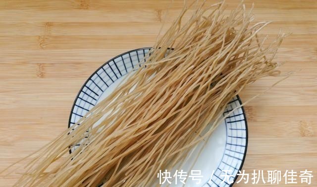 一日三餐|买粉条如何辨别真假？买错等于吃胶！教你3招，再也不吃假粉条