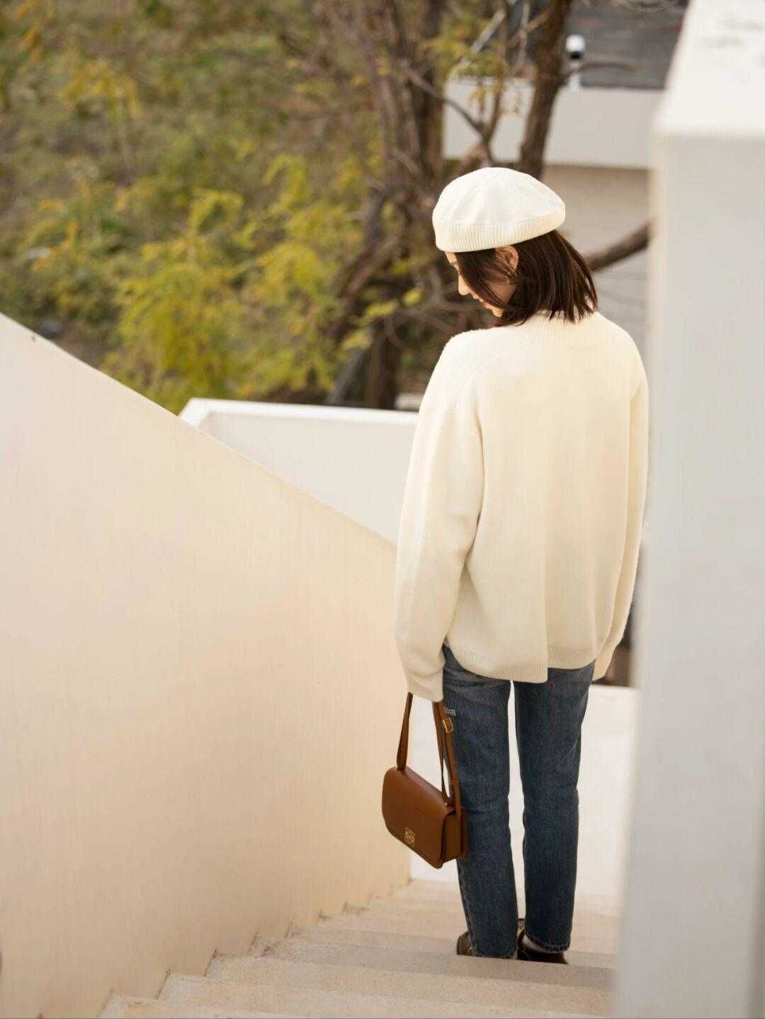 紧身裤 今年裤子流行“穿松不穿紧”,专治腿粗腿不直,这几款洋气又百搭