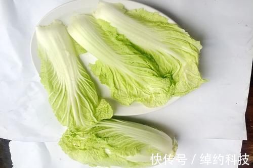 含有甲醛的白菜，一般有3个特点，记在心里，以后别买错了