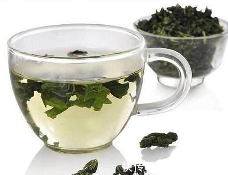 风热感冒|桑叶泡水喝的7大功效，教你4种搭配方式，一周身体变超棒！