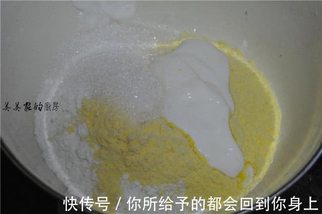 比电饭煲蛋糕还简单,不用面粉,不用烤箱,柔软蓬松,好吃又养胃