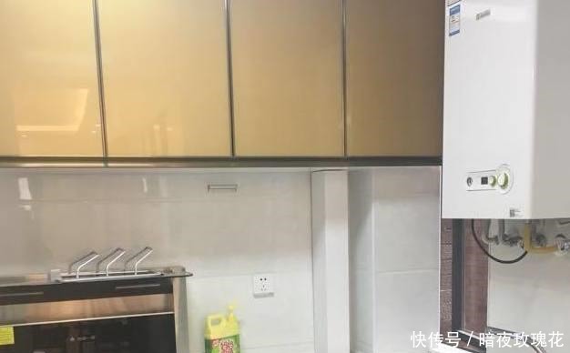橱柜|96平小三房，硬装花6万搞定，直接刷白墙装柜子，越看越喜欢！