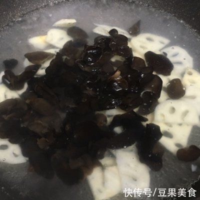 木耳|告诉你3个诀窍，在家也能做出轻盐腐竹木耳拌黄瓜