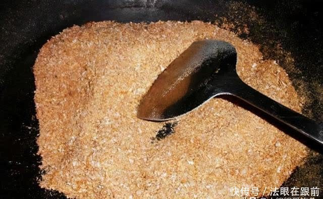 适合野钓黑坑的窝料、钓饵、散炮的饵料自制方法还在找？渔获翻倍