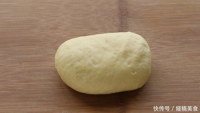 玉米粒|面粉简单新吃法，用杯子一压，早餐好吃又营养，比包子馒头油条强
