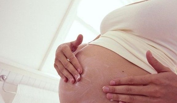 孕期|孕期,小宝贝“努力”成长,若孕妈有这3种感觉,可能“不舒服”