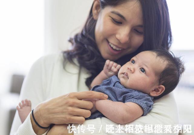 睡眠时间|五个月宝宝的发育情况、具备了哪些能力?来看看你家娃达标了吗