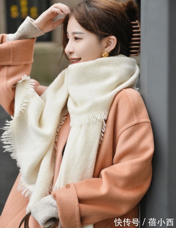 小姐姐 终于明白“韩系风”大衣的穿搭精髓,真正精致的女人都懂,太高级