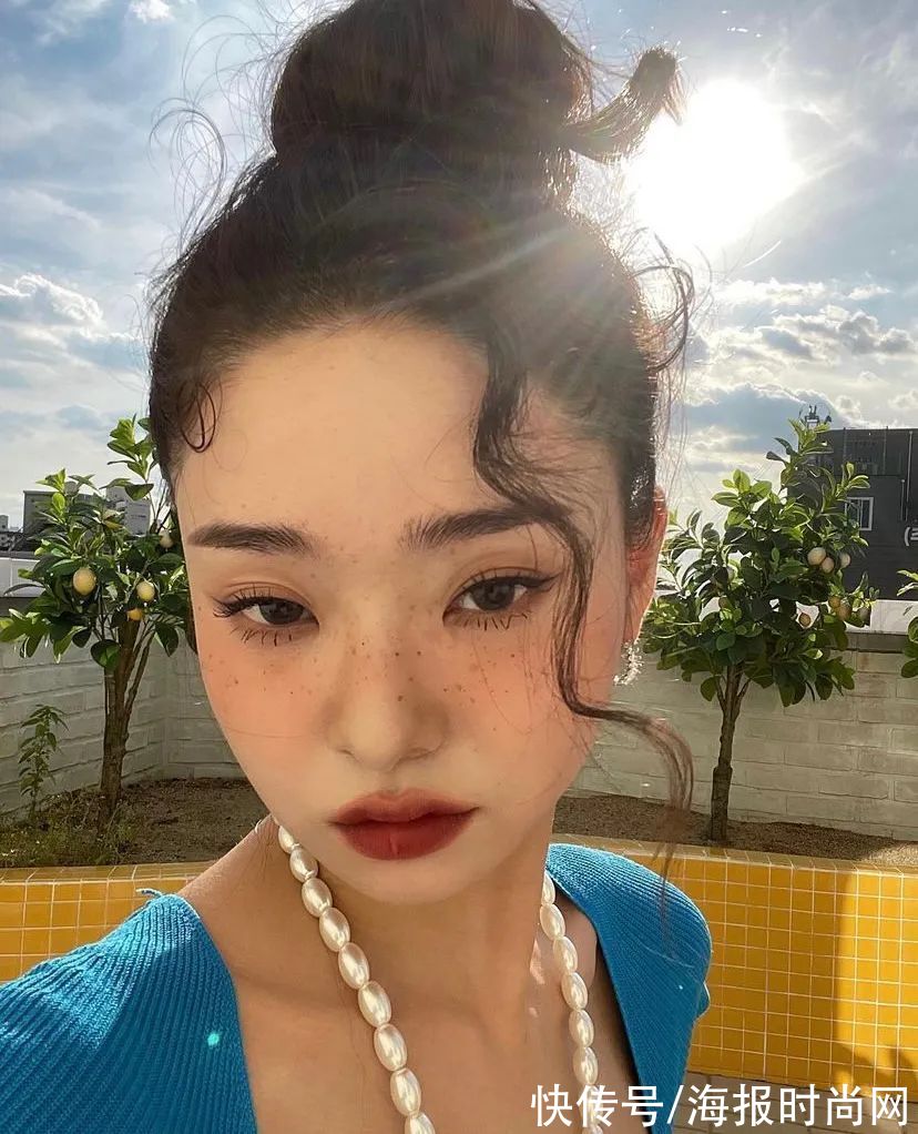 又做作又瘋批的“仿版Jennie”參加戀愛綜藝，本來是想吐槽的……